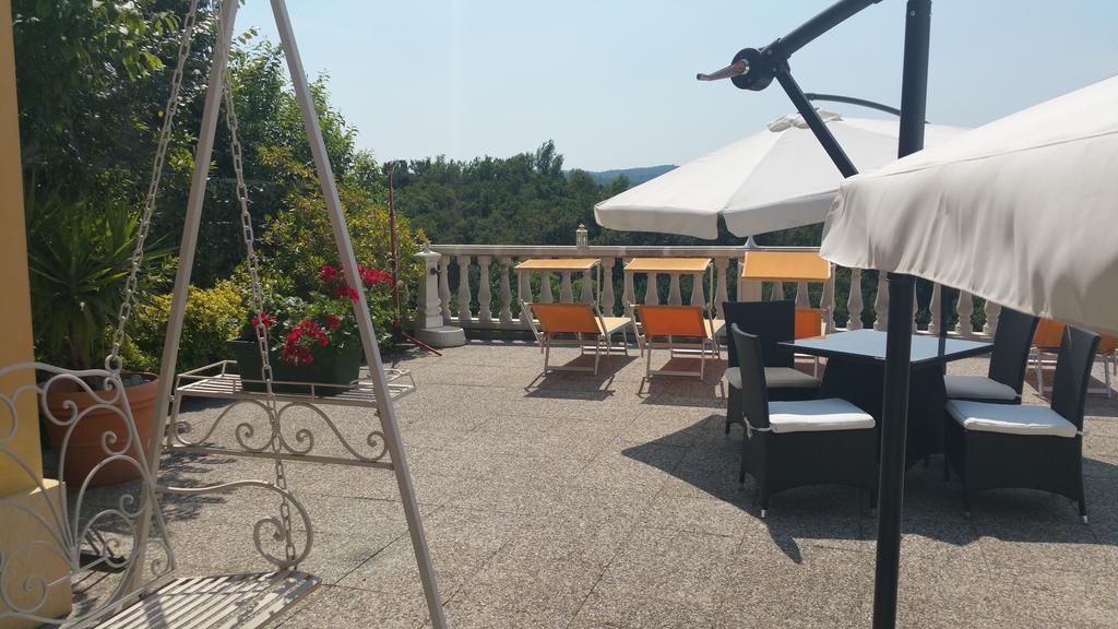 Borgo Dei Poeti Romantik Hotel Manerba del Garda Εξωτερικό φωτογραφία