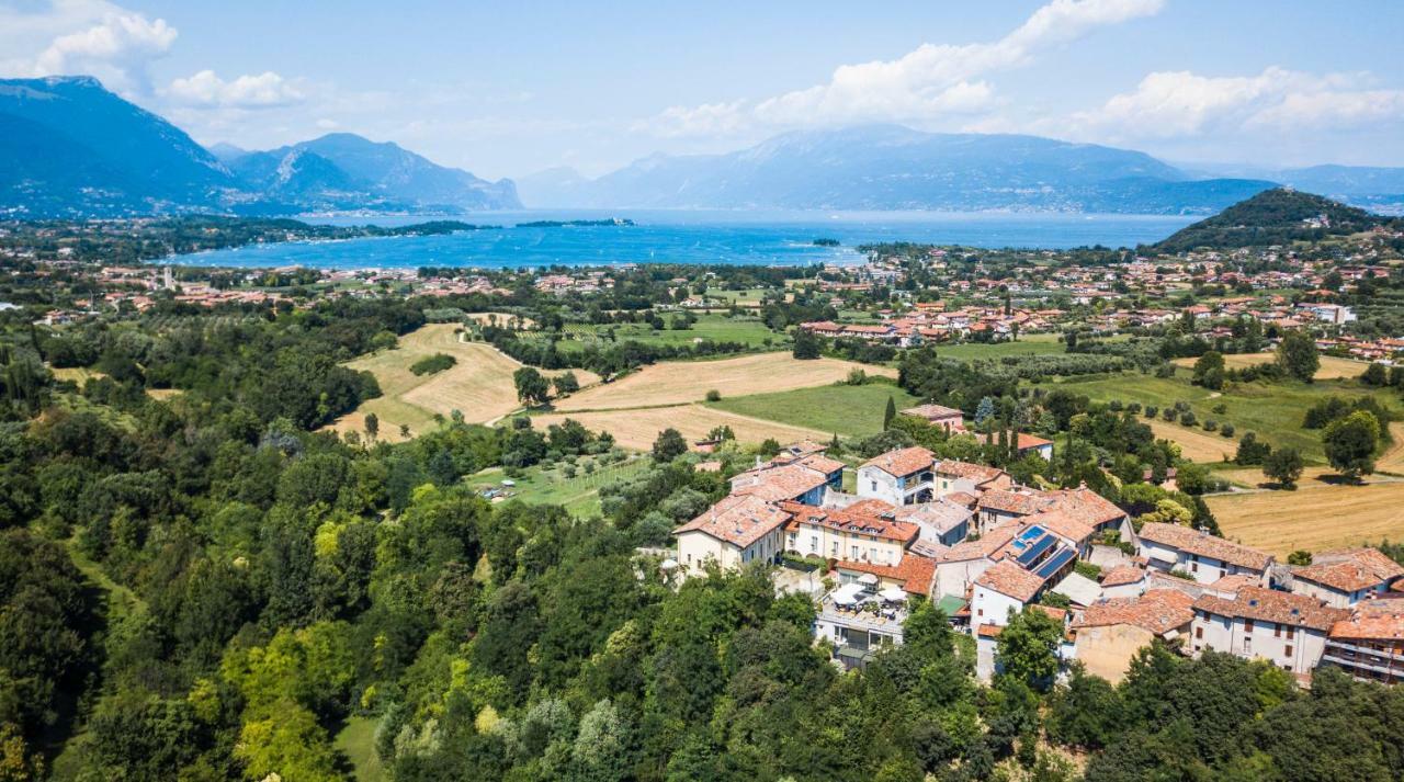 Borgo Dei Poeti Romantik Hotel Manerba del Garda Εξωτερικό φωτογραφία